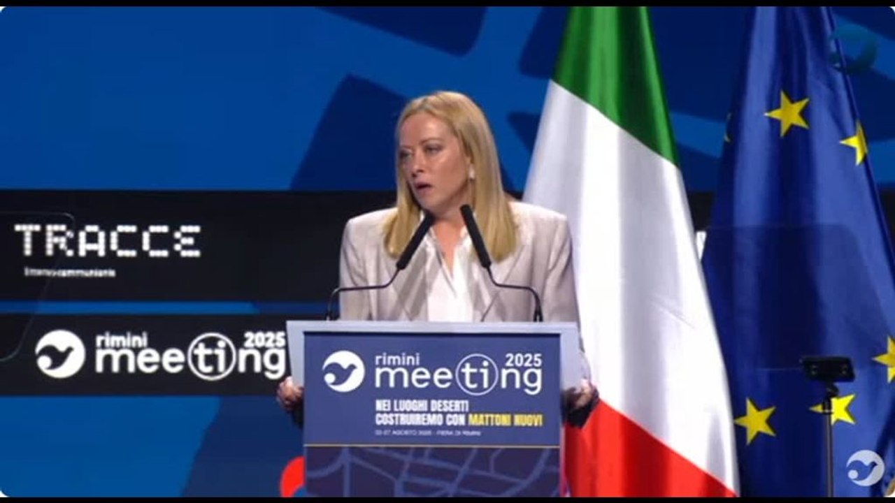 Meloni: la droga fa schifo, oggi vado a San Patrignano