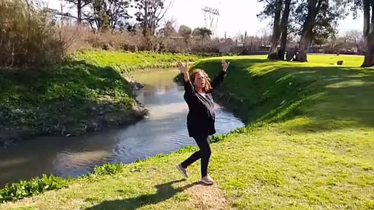 Novia Cumbianchera Destino o Casualidad canta Giselle Romina Castillo Vargas