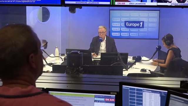 Épreuve de maths, portable, IA, protection des élèves... Élisabeth Borne trace les grandes lignes de la rentrée scolaire