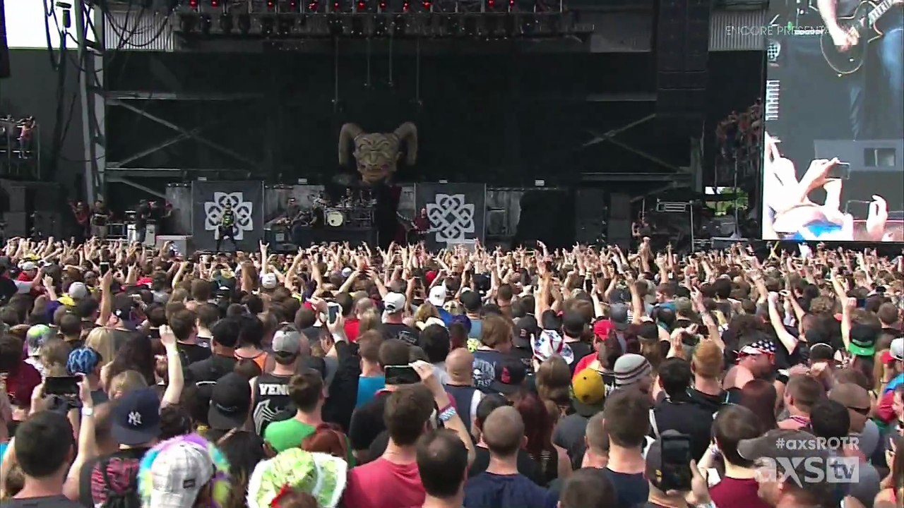 So Cold - Breaking Benjamin (live)