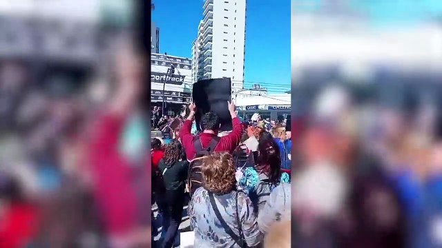 Crece el repudio al gobierno de Milei en el conurbano bonaerense por el escándalo de las coimas en discapacidad