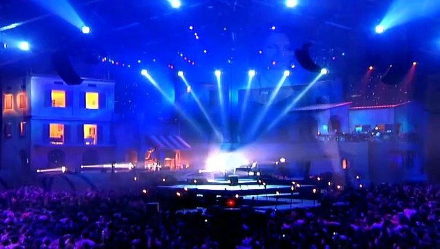 LUCIE — Cabrel, Clerc, Fiori, Segara, Lara | Les Enfoirés 2006 : “Le village des Enfoirés” | Le concert, DVD-2 | Ville de Lyon