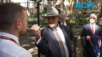 Bob Katter threatens journalist in bizarre anti-immigration spray