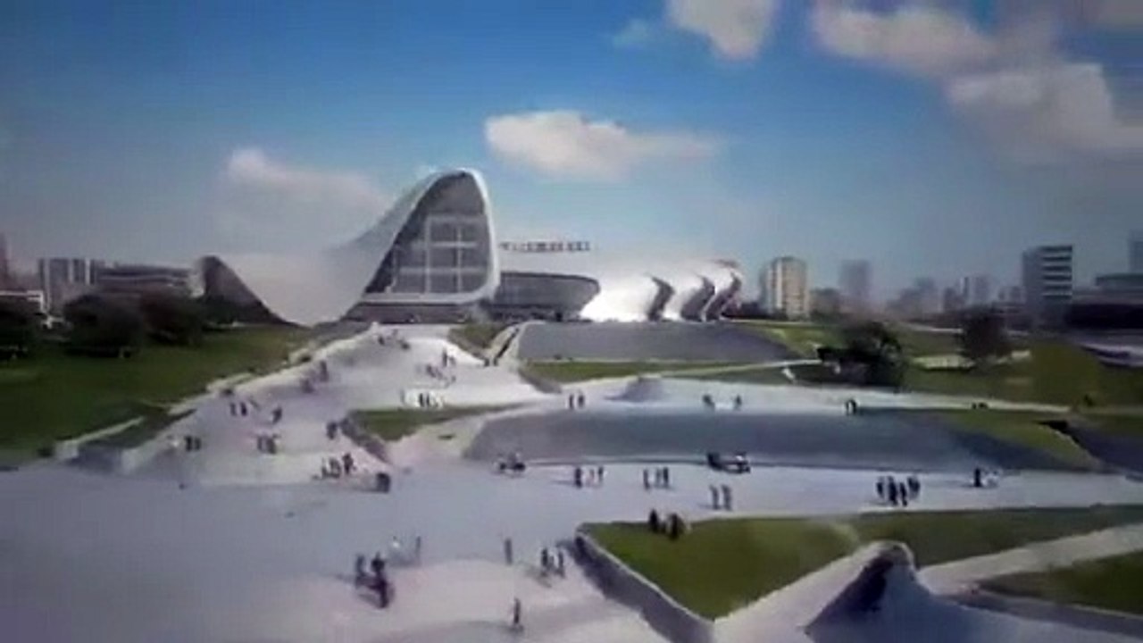 Walking through Heydar aliyev ce