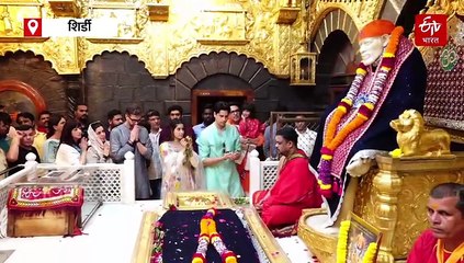 जान्हवी कपूर- सिद्धार्थ मल्होत्रा साई चरणी नतमस्तक, 'परम सुंदरी’च्या यशासाठी केली प्रार्थना..