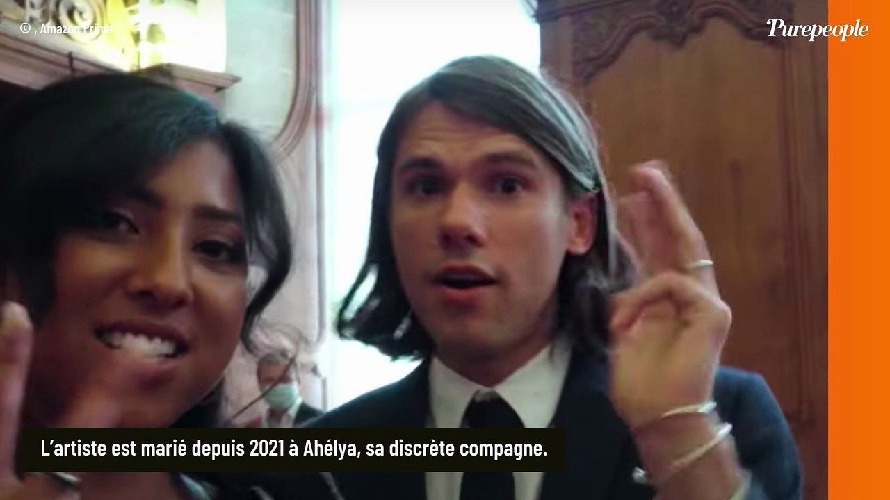 "Aurélien s’installe au Japon avec sa femme" : Mystère autour du retour d'Orelsan, qui fait grimper les enchères