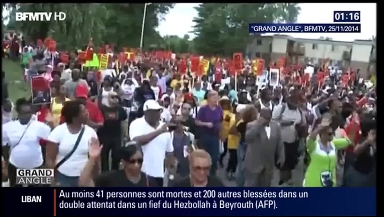 Johnny Hallyday – Interview exclusive BFM TV (13 novembre 2015) – Promo de l'album De l'Amour