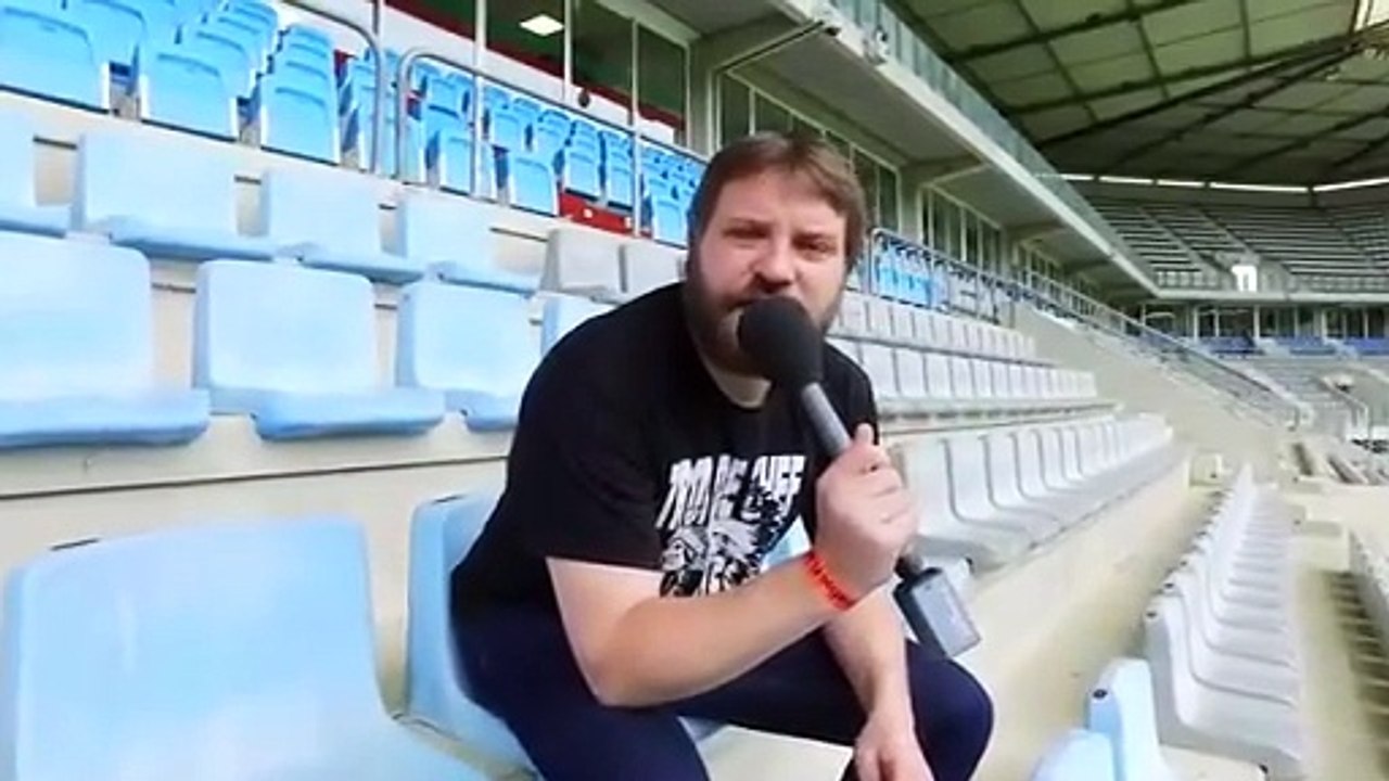 Johnny Hallyday – Interview exclusive « De quoi on cause » – J-4 avant le concert à Sedan (25 juin 2015)