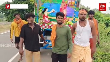 வேளாங்கண்ணி தேவாலயத்தில் நாளை கொடியேற்றம்! பாத யாத்திரையாக வரத் தொடங்கிய பக்தர்கள்!