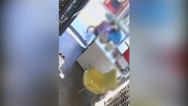 Λαμία: Αναγνωρίστηκε το ζευγάρι που έκλεψε κατάστημα οπτικών