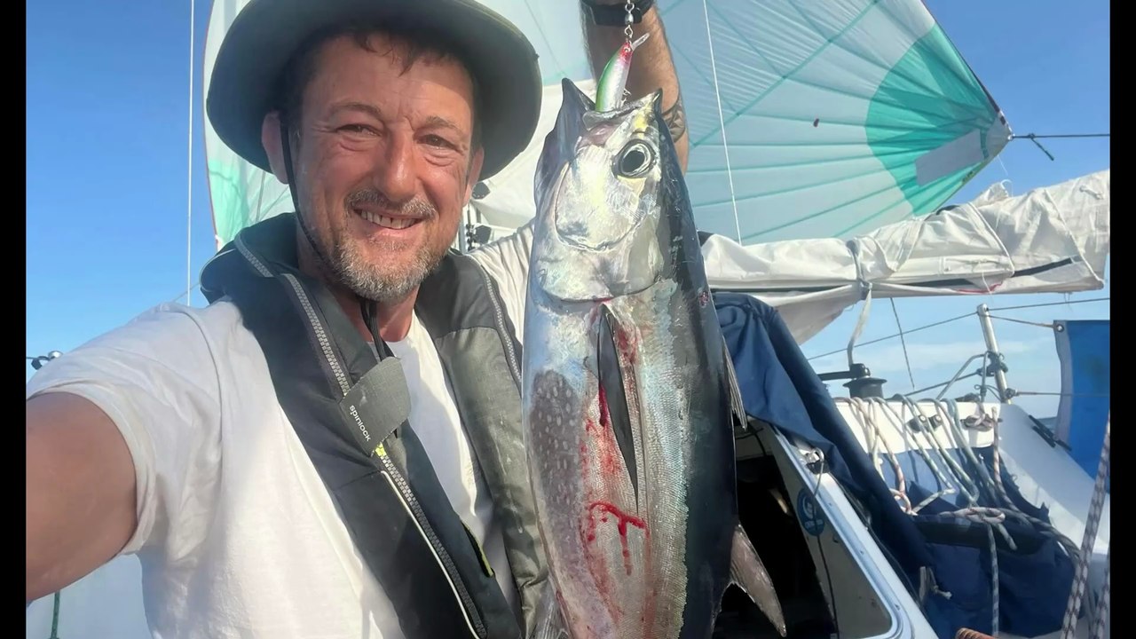 ALMA Class Globe 580 - 2025 / Arafura and Timor seas challenges - Numbatou stopped suddenly wa huge bang😱& a Fishing Competition