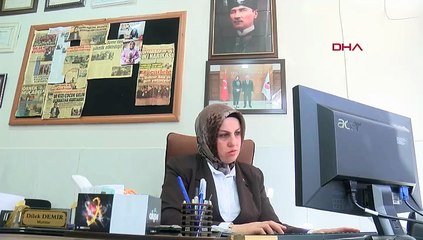 Küçük yaşta evlendirilen, 41 kızı kurtaran Muhtar Ana, 53 yaşında üniversiteli oldu