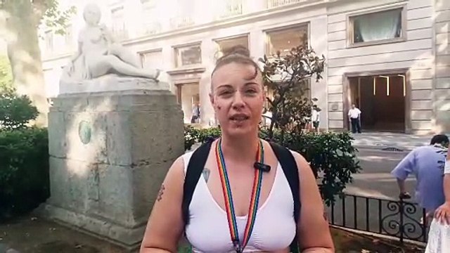 Diritti LGBTQ+, Barcellona vs Milano: “Spagna è libertà, una figlia con la mia compagna, un lavoro senza sfruttamento”