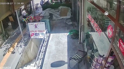 Gündüz vakti çocuk kaçırma girişimini engelleyen esnaf konuştu: Çocuğun ailesi şikayetçi oldu