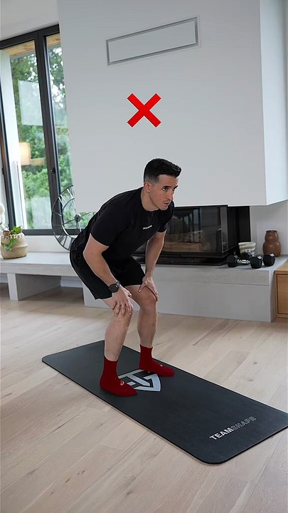 How to squat beginner tutorial ✅