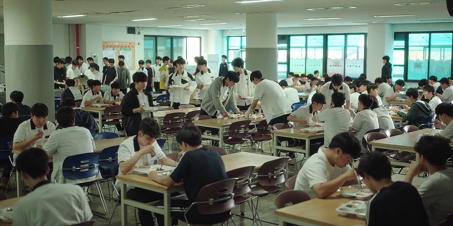 Weak Hero Class 1 Season 1 Episode 5 720p [Downloaded From Ringzapk.com]