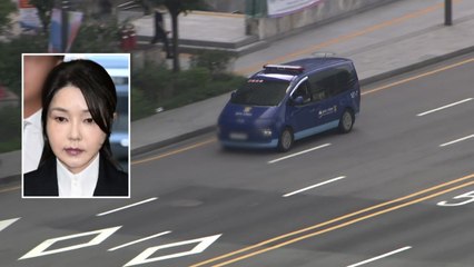 민중기 특검, 김건희 기소 전 마지막 소환..."진술 거부" / YTN