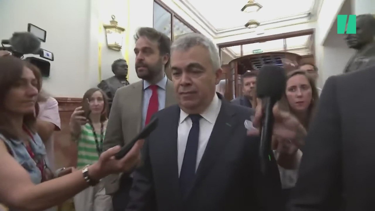 Santos Cerdán niega que hablara sobre mordidas...