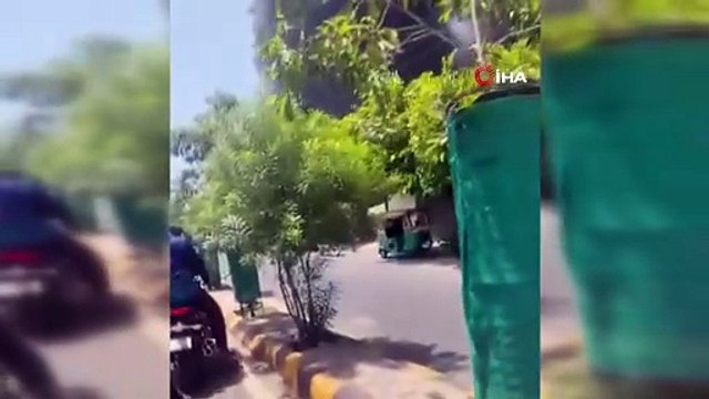 Hindistan'da yolcu uçağı düştü: 244 kişi bulunuyordu...