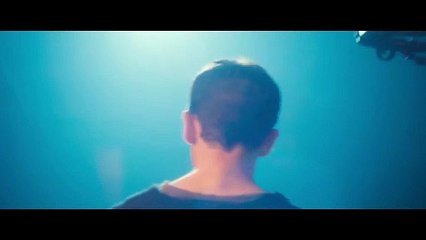 Mr Burton Tráiler VOSE