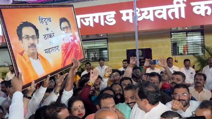 राज ठाकरे-मुख्यमंत्र्यांच्या भेटीवर रोहित पवारांचा मोठा आरोप...