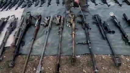 Irak’ın kuzeyinde teröristlere ait mağarada çok sayıda mühimmat ele geçirildi