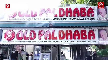 चंडीगढ़ में फुहारों के बीच लोग चख रहे लज़ीज़ खाना, गर्मी से बचाने के यूनिक आईडिया की खूूब हो रही तारीफ