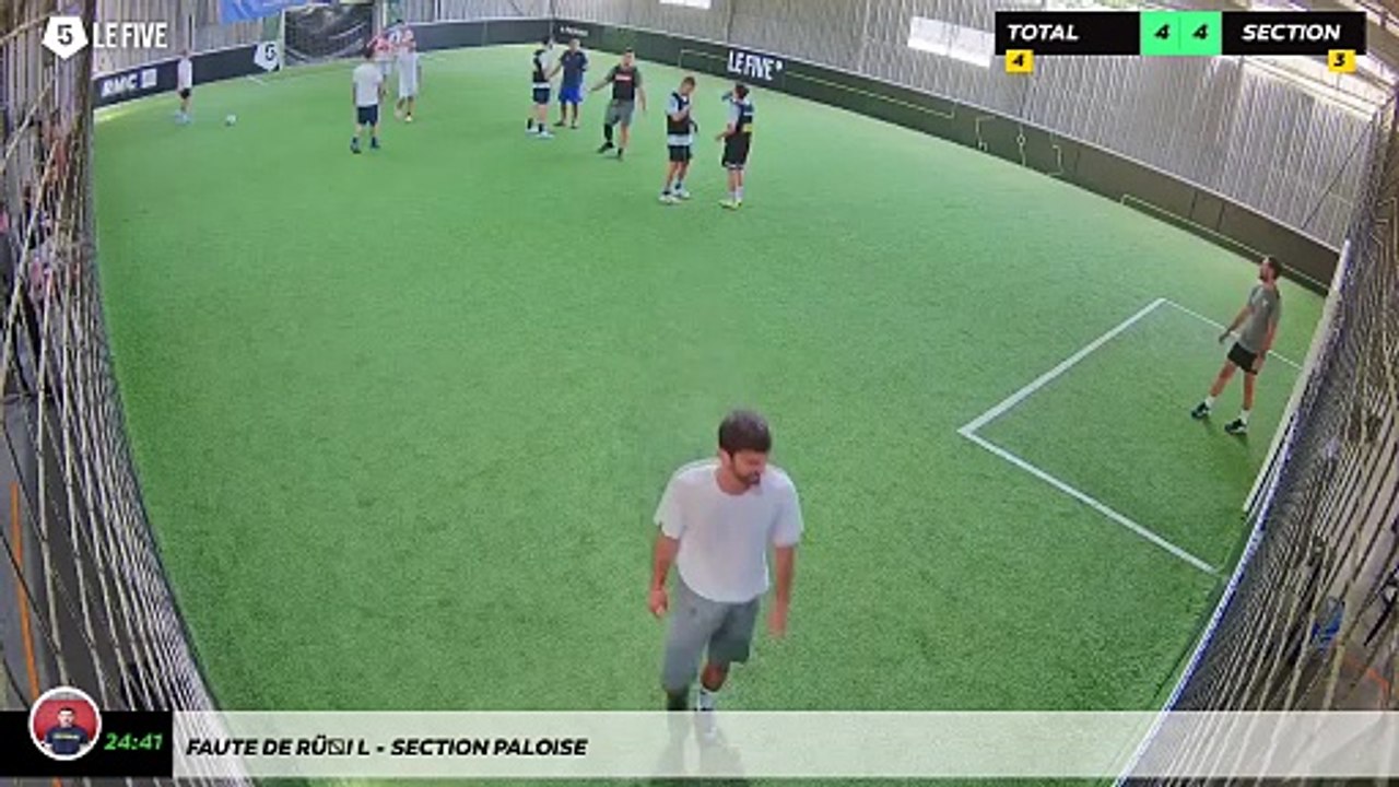 Faute de Rémi L - Section Paloise