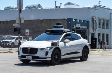 Uber to trial self-driving taxis in London next year