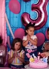 Briefly about female friendship 😂