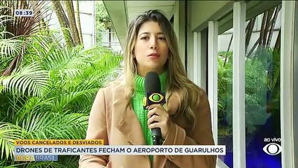 Embarque do Flamengo termina com confusão no Aeroporto do Galeão no RJ