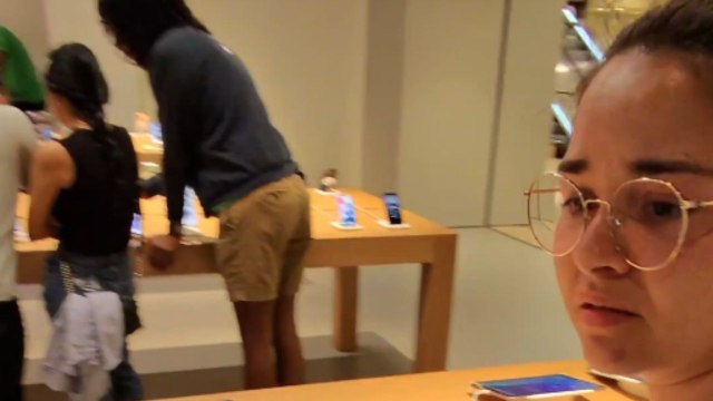 Woman panics about her money after falling for prankster's Apple Pay joke