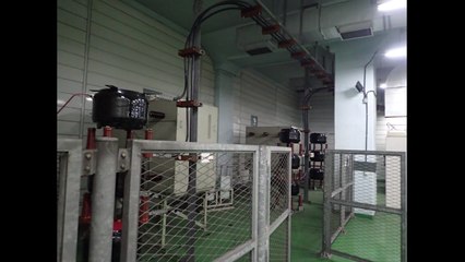 부산 해운대역 화재로 도시철도 11대 무정차 통과 / YTN