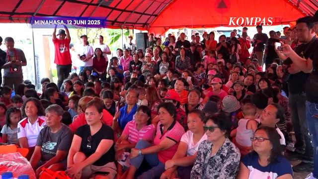 Kepala BNPB Tinjau dan Serahkan Bantuan kepada Warga Korban Luapan Danau Tondano, Sulawesi Utara