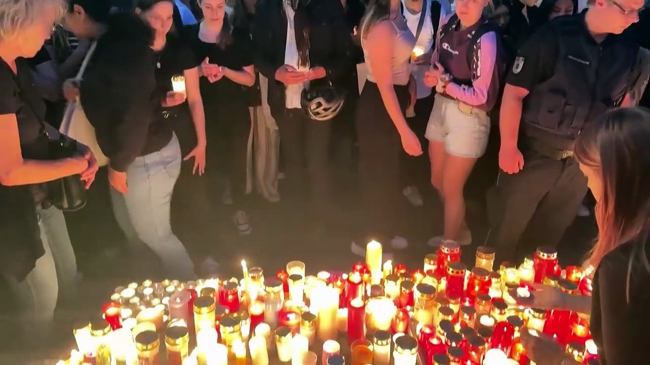 Duelo y debate sobre la tenencia de armas tras el tiroteo escolar con 10 muertos en Graz