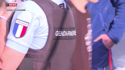 Surveillante tuée à Nogent : une minute de silence avant la reprise descours