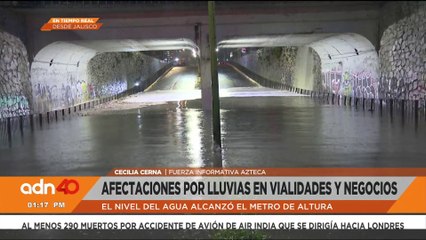 Fuerte lluvia deja graves afectaciones en vialidades y negocios de Guadalajara