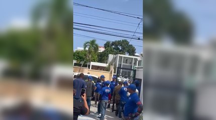 Trifulca en Ensanche Julieta Morales entre Alcaldía y propietarios de salón deja dos heridos