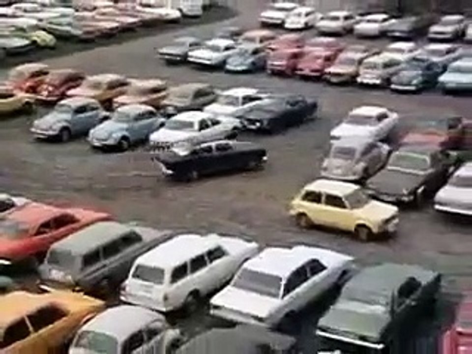 Die Unternehmungen des Herrn Hans  E01 - Die Gehaltserhoehung