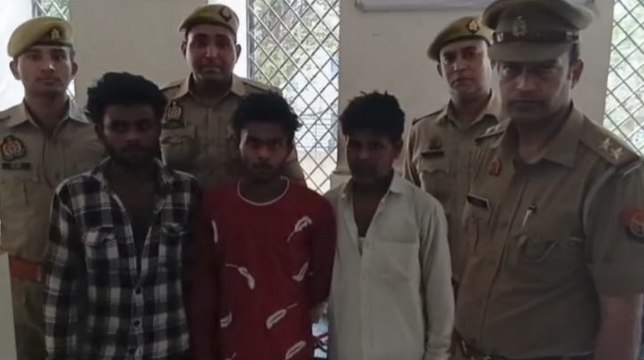 हत्या करके शव सूटकेस में फेंका