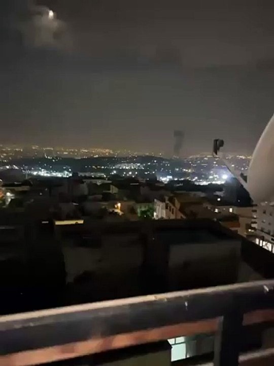 Israël bombarde des sites militaires et nucléaires en Iran - Téhéran promet "une réponse forte" - L'état d'urgence est décrété en Israël - Le général Hossein Salami, commandant des Gardiens de la révolution a été tué