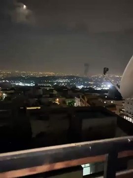 Israël bombarde des sites militaires et nucléaires en Iran - Téhéran promet une réponse forte - L'état d'urgence est décrété en Israël - Le général Hossein Salami, commandant des Gardiens de la révolution a été tué