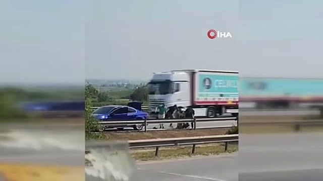 Trafik magandaları otoyolu savaş yerine çevirdi! Linç girişimi kamerada