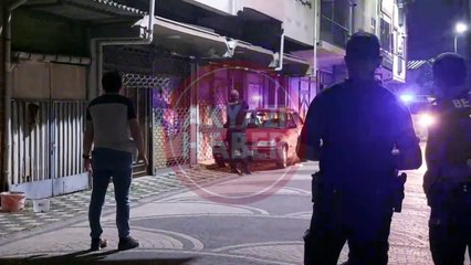 Akyazı'da gerilim dolu dakikalar: Polis ikna edip genci kurtardı