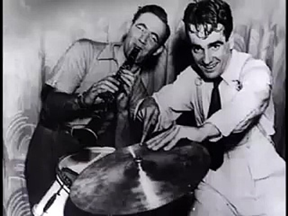 Benny Goodman Orchestra "Sing, Sing, Sing" Gene Krupa - Drums, from "Hollywood Hotel" film (1937)