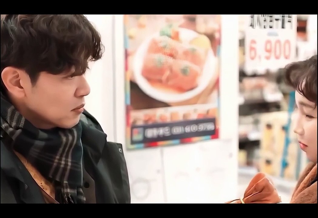 A scruffy female reporter and a wealthy woman swap identities and discover each other's secrets