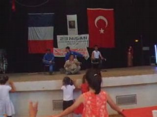 23 nisan cocuk bayrami 2008 ROUEN part 2