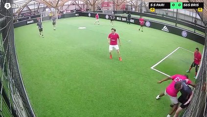 S S Paris FC - S S Bristol 13/06 à 14:07 - Football Terrain ZFC (LeFive P18)