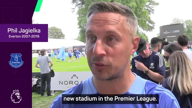 Jagielka believes there are tough times ahead for Everton