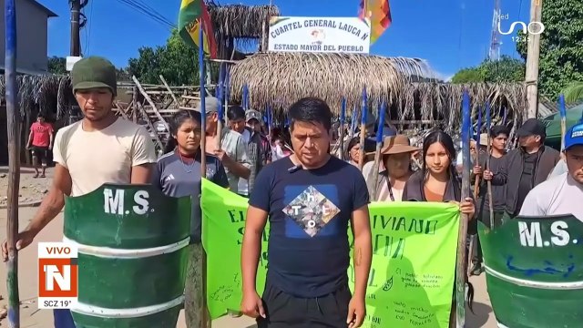 Persisten los bloqueos en Lauca “Ñ”, comunarios dicen estar preparados para resistir en la ruta a oriente